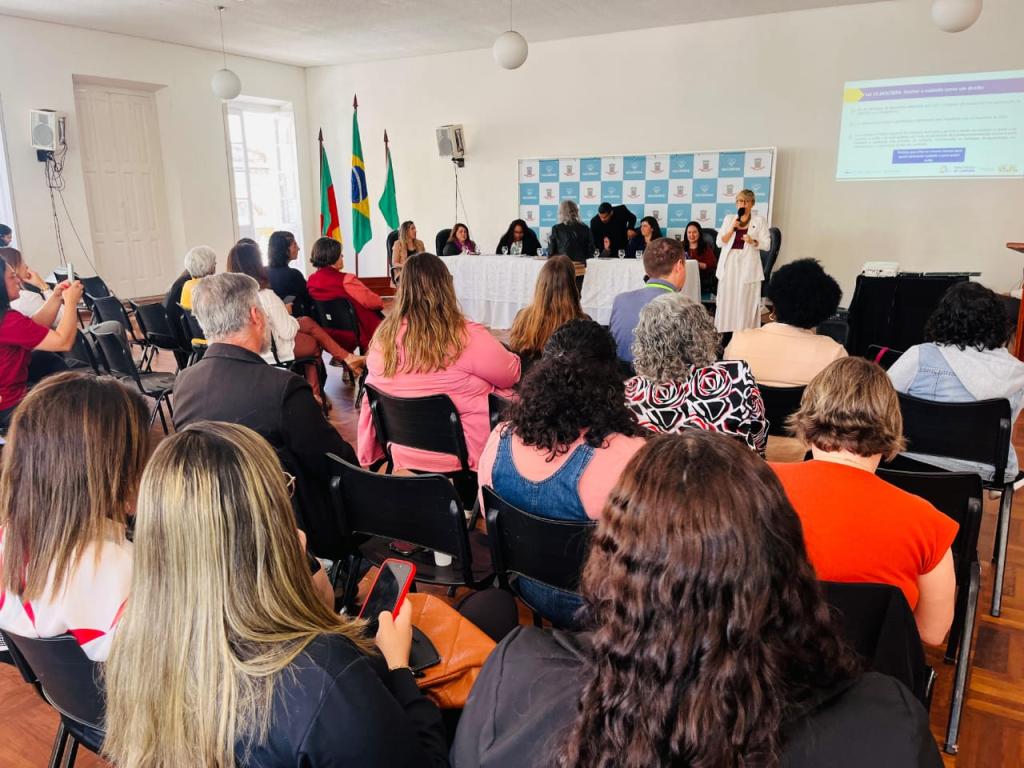 Rio Grande recebe secretária do Ministério das Mulheres para diálogo sobre o Plano Nacional de Cuidados e nova legislação da área
